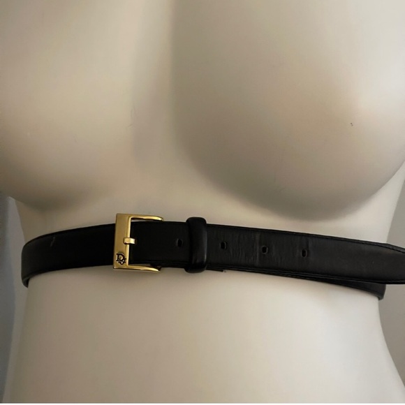 ⭐️ Vintage Christian Dior Leather Belt 34” - Picture 3 of 6